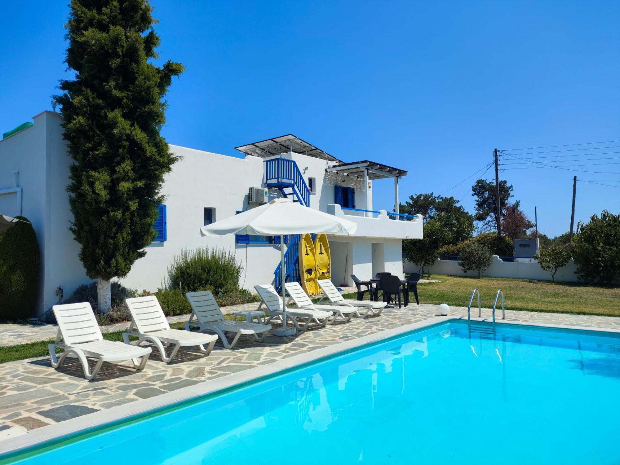 Navy Greece Villa With Swimming Pool & Sea View Makrygialos Dış mekan fotoğraf