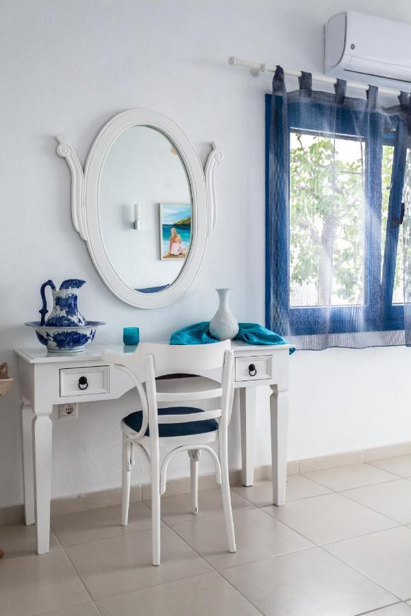 Navy Greece Villa With Swimming Pool & Sea View Makrygialos Dış mekan fotoğraf